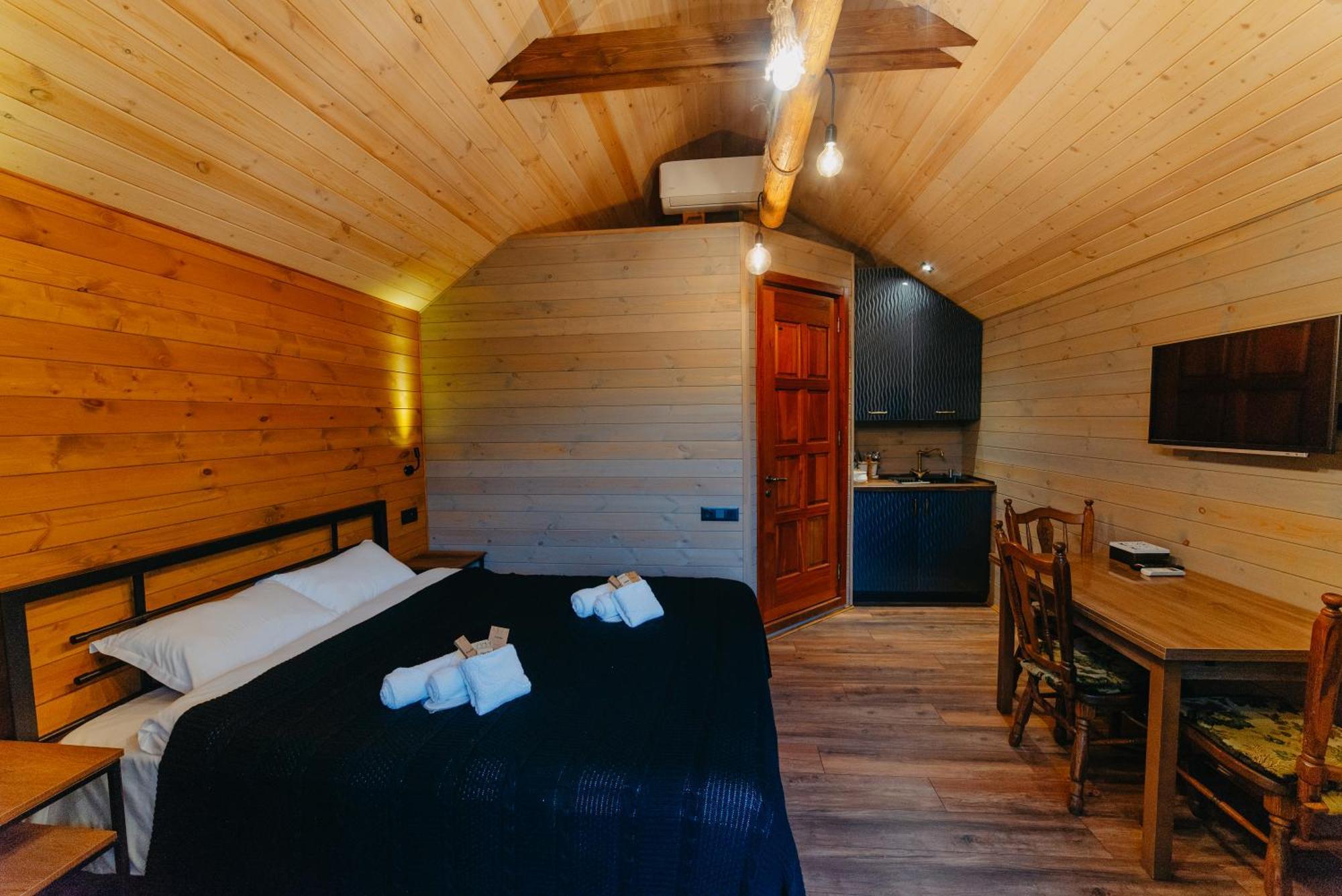 Hotel Wanderholic Telavi Exteriér fotografie